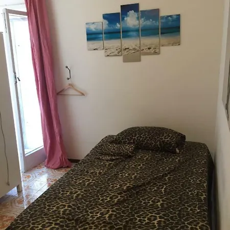 Vera *