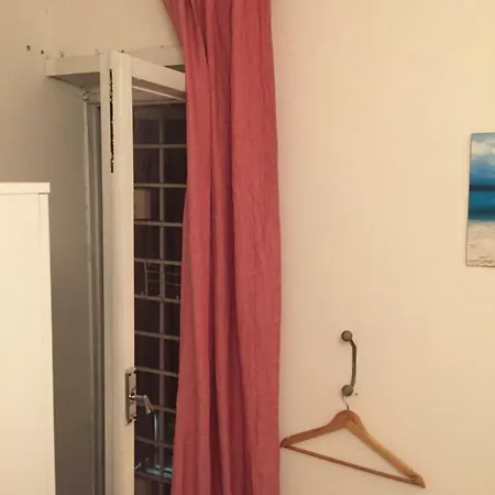 Vera *